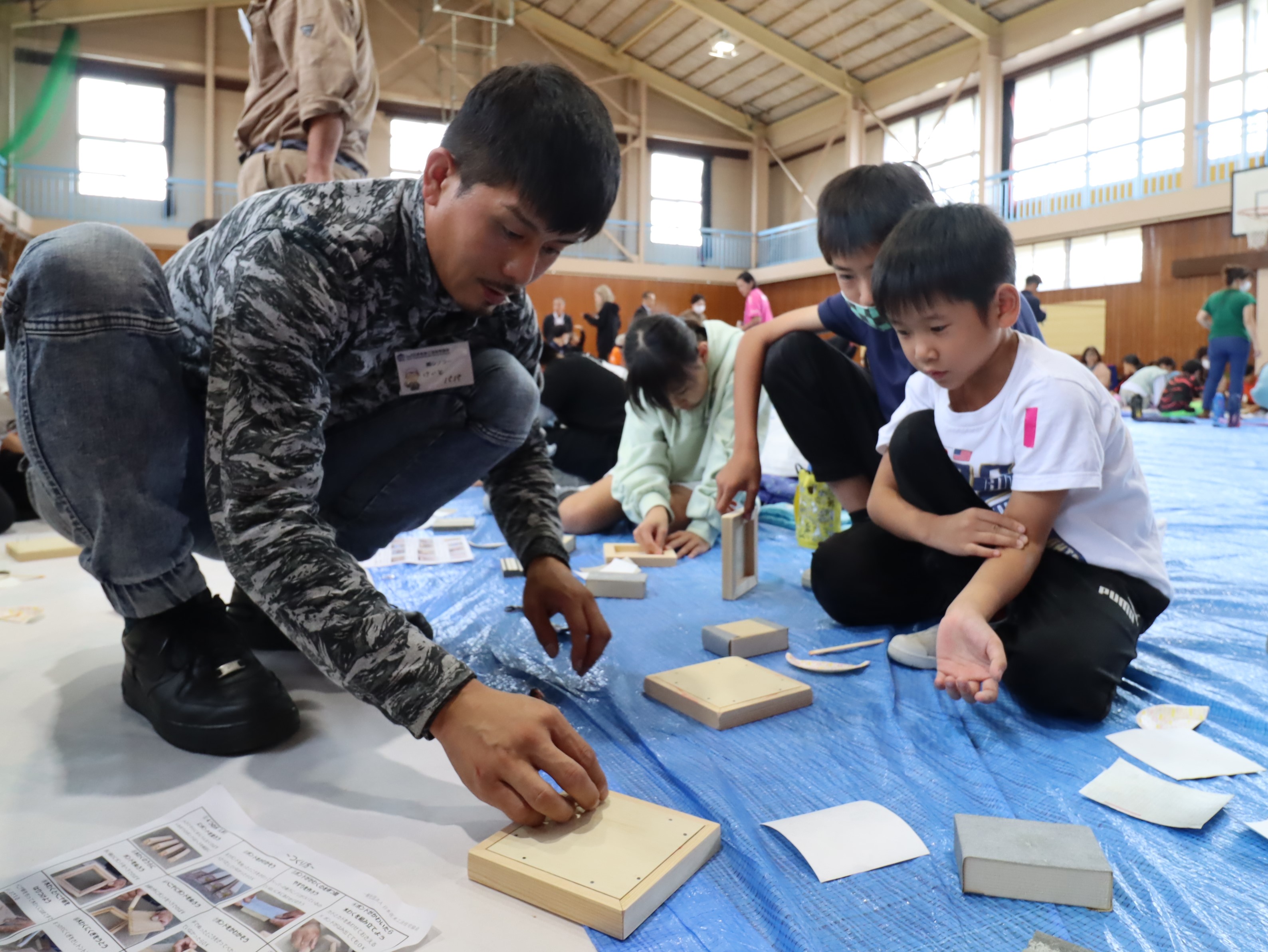 「匠（たくみ）」に学ぶモノづくり　大宮小学校で「けんちく職人入門」