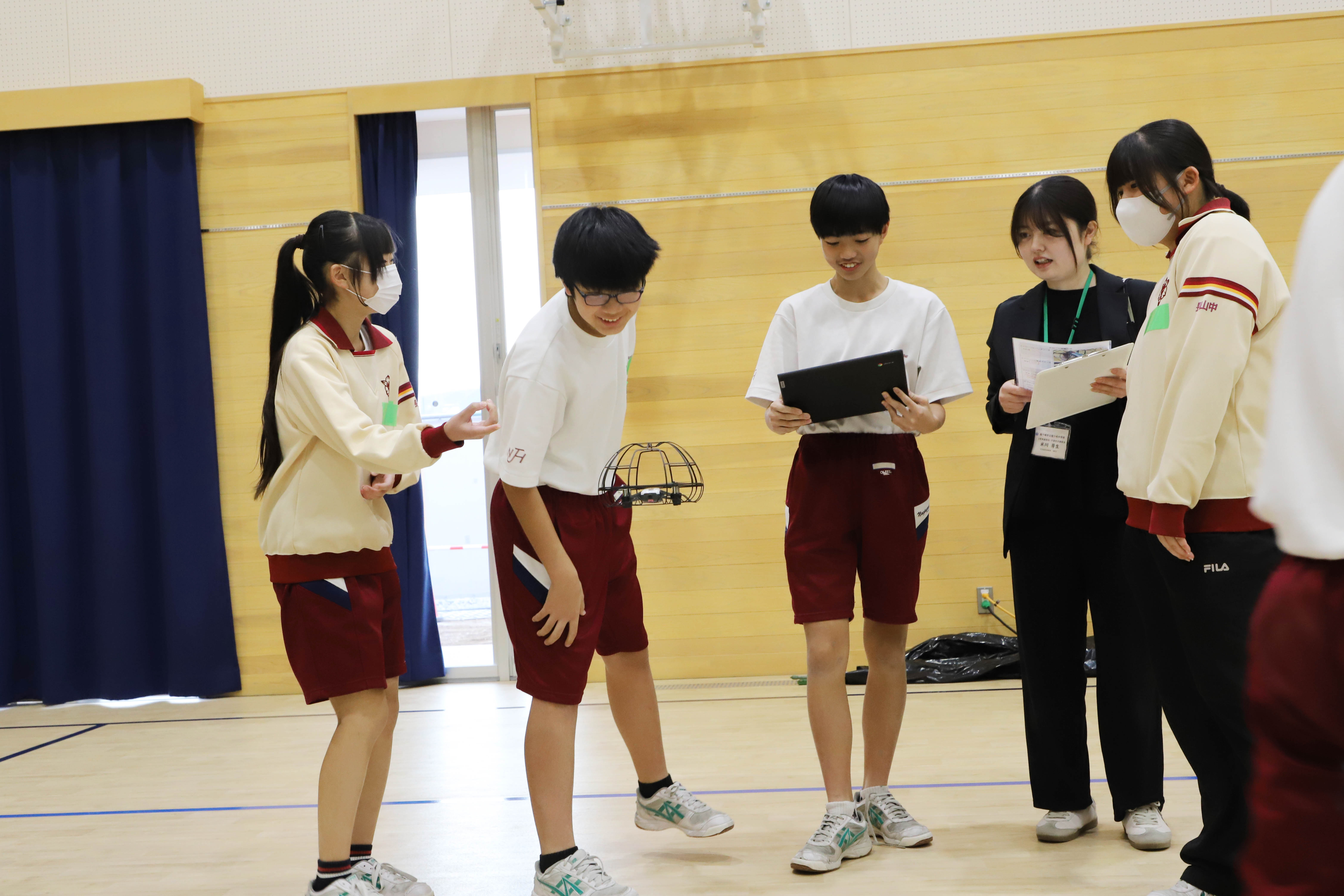 ドローンで挑む“見えないミッション”ー長山中学校のSTEAM教育が育む、探究心と創造力　
